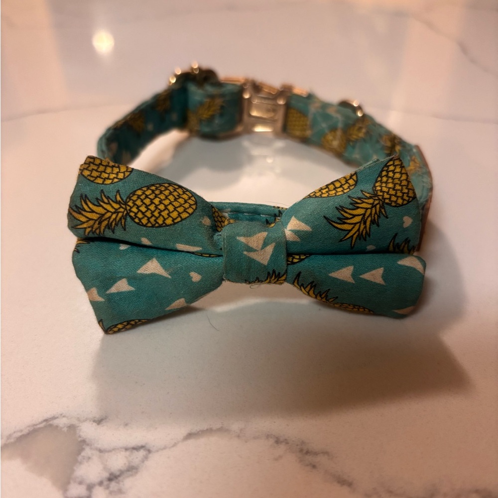 Pineapple Print Pack leash collar and harness combo - Picture 3 of 10
